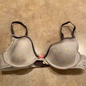 Women’s Aerie bra size 34B